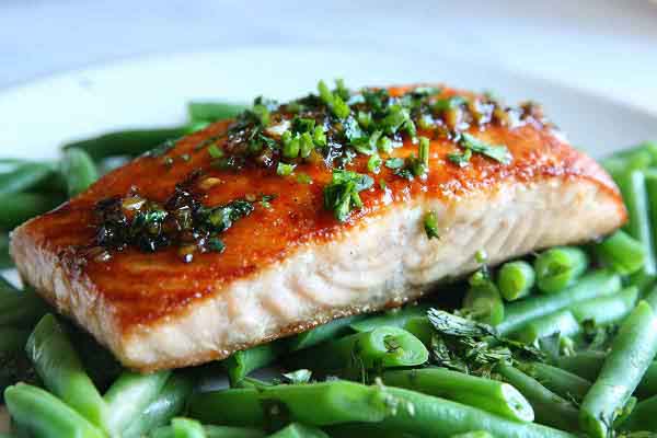 پخت ماهی سالمون با سبزیجات